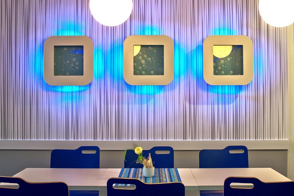 Ibis Budget Hotel *